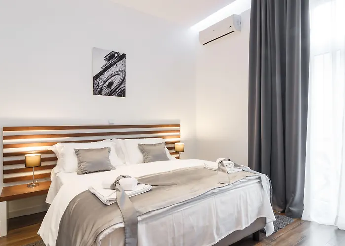 프리마 럭셔리 룸스 4*