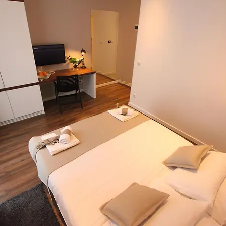 Prima Luxury Frühstückspension 4*