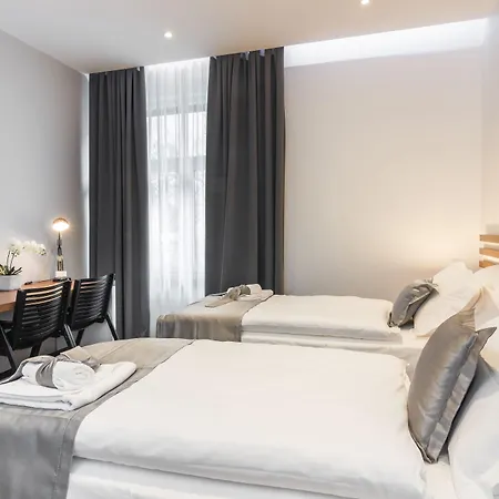 Prima Luxury Split