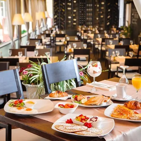 Frühstückspension Prima Luxury 4*