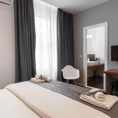 Prima Luxury Bed & Breakfast Split