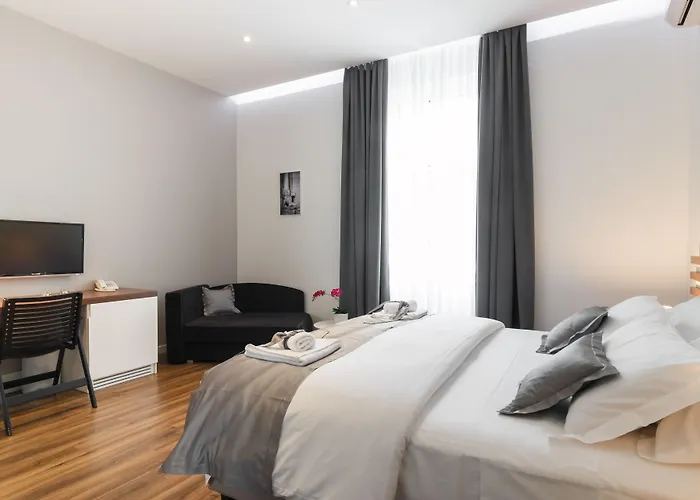 Bed and breakfast Prima Luxury 4*