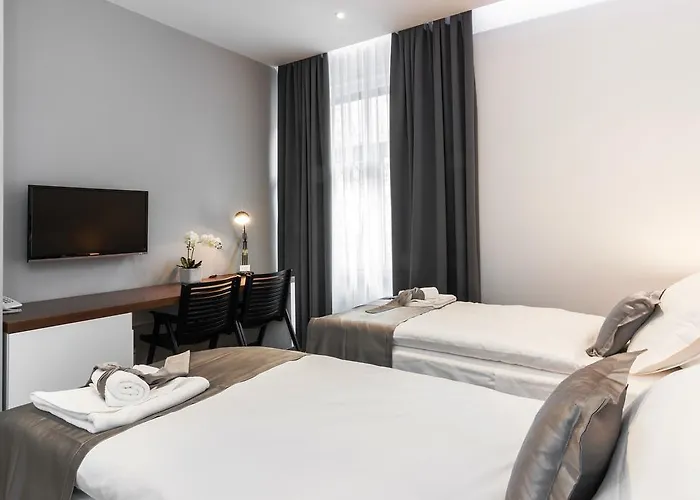 Prima Luxury Bed and breakfast 4*